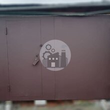 стальные гаражные ворота с калиткой и петлями под замок